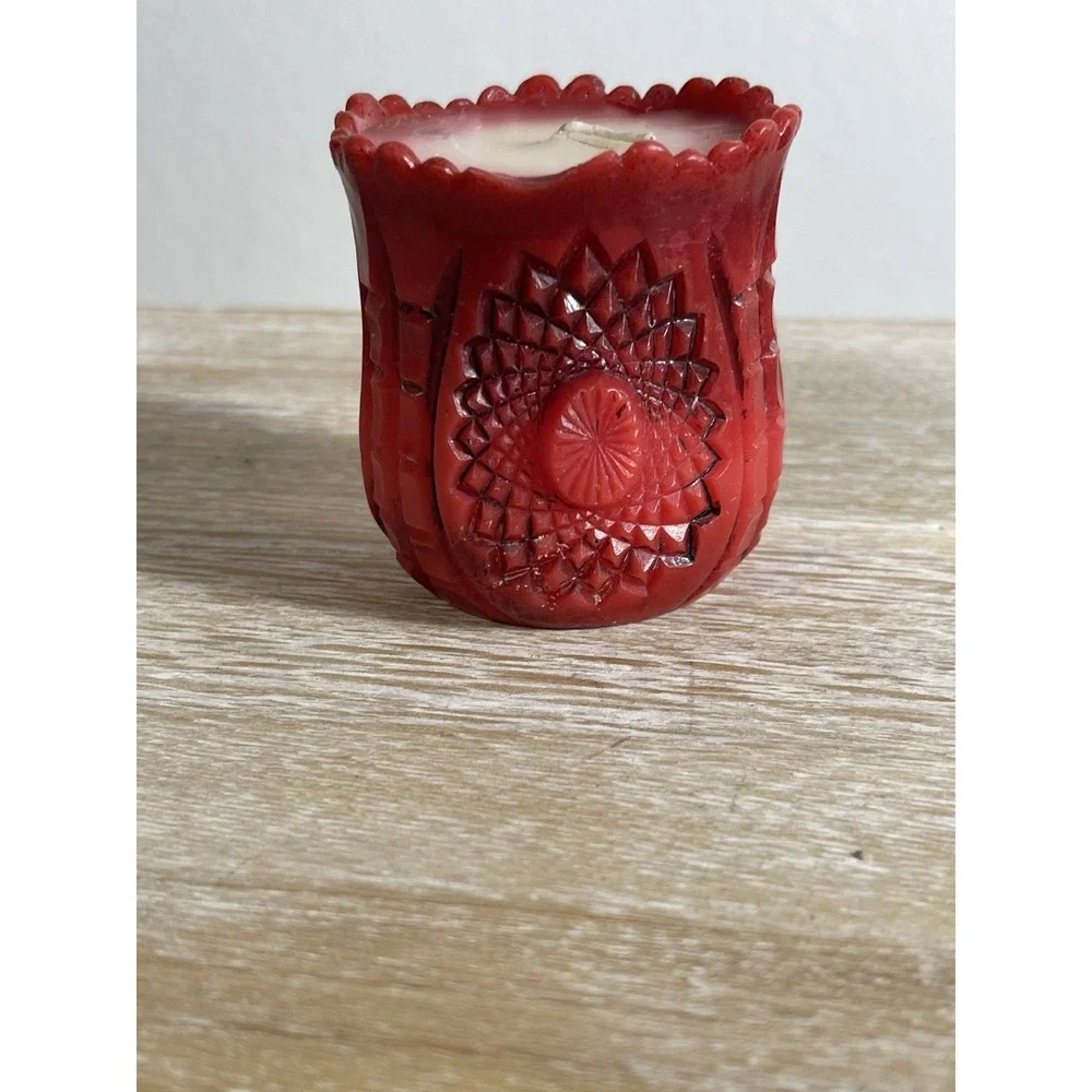 Vintage Red Floral Embossed Motif‎ Sculptured Carved Gothic Wax Candle